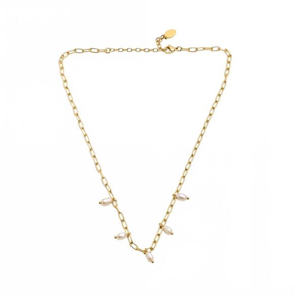 NIKKI SMITH DESIGNS Jewelry - NEW NIKKI SMITH DESIGNS women's pearl charm drop necklace in gold